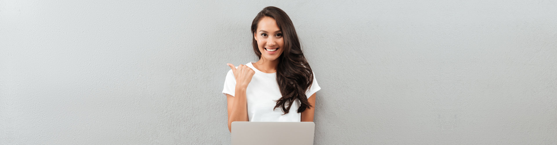 woman sitting with laptop